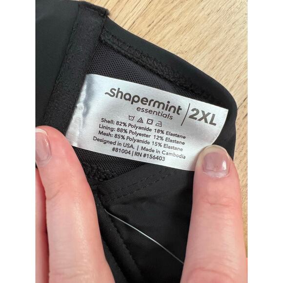 NEW Shapermint Women's 2XL Black Full Coverage Halter Bikini Top Shape Swim Sexy - Picture 5 of 8